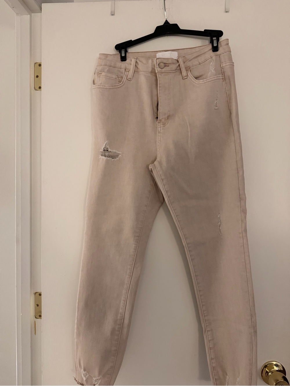 Vervet High-Rise Straight Frayed Jeans in Dusty Pink - Picture 2 of 4